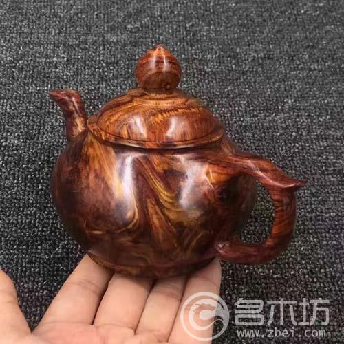 精品海黄黎族老料茶壶
